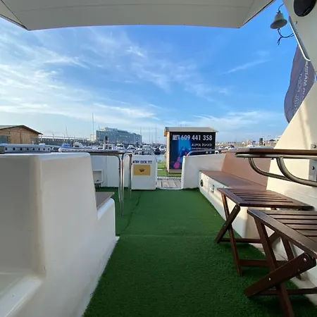 Experiencia En El Mar M 希洪